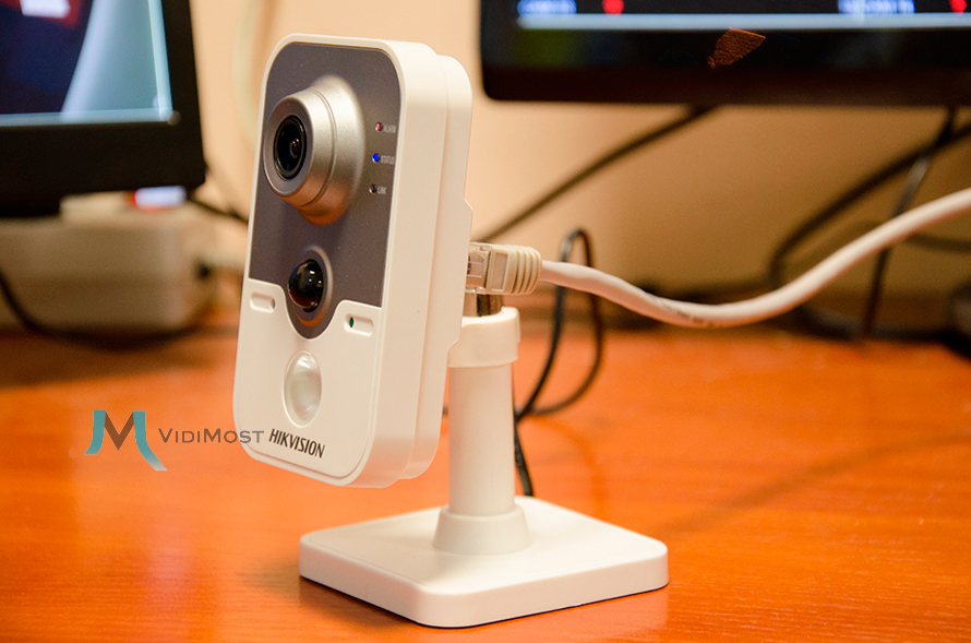 Hikvision DS-2CD1410F-IW